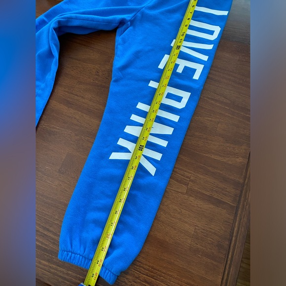 Victoria Secret sweats. Size medium. - Picture 4 of 6